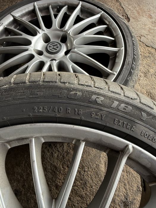 Jantes DOTZ 18 5x112 et35 8j 4 pneus novos