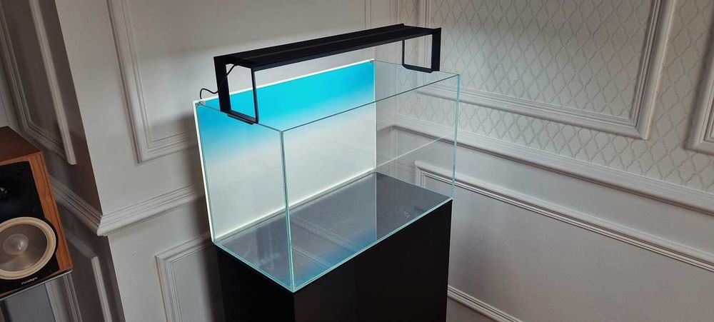 Zestaw Aqua Design Amano (ADA) 60 cm – MINT | ES-600, AquaSky, Metal Cabinet, LigthScreen| unikat