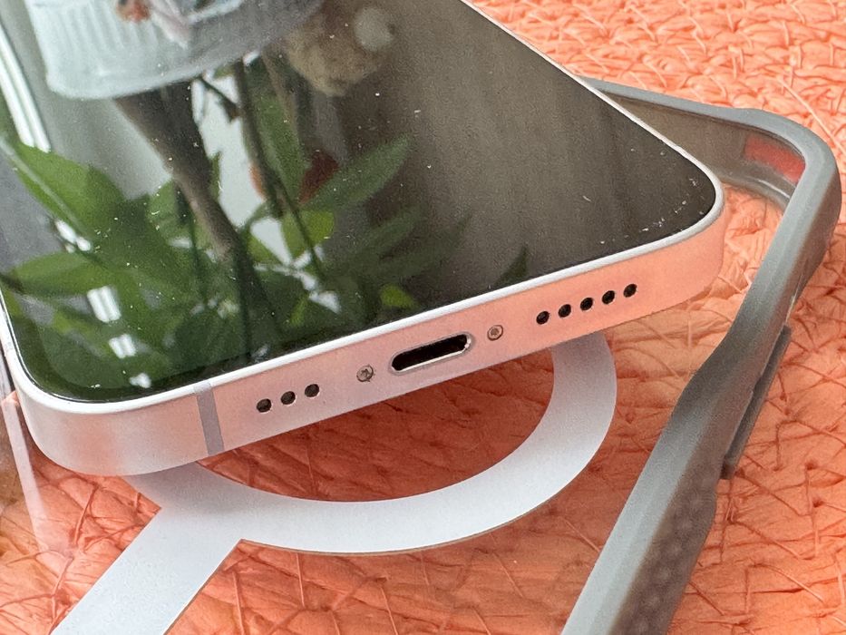 Iphone 14 256gb stan idealny fiolet + 2 etui