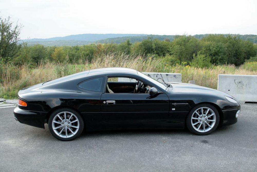 Aston Martin db 7