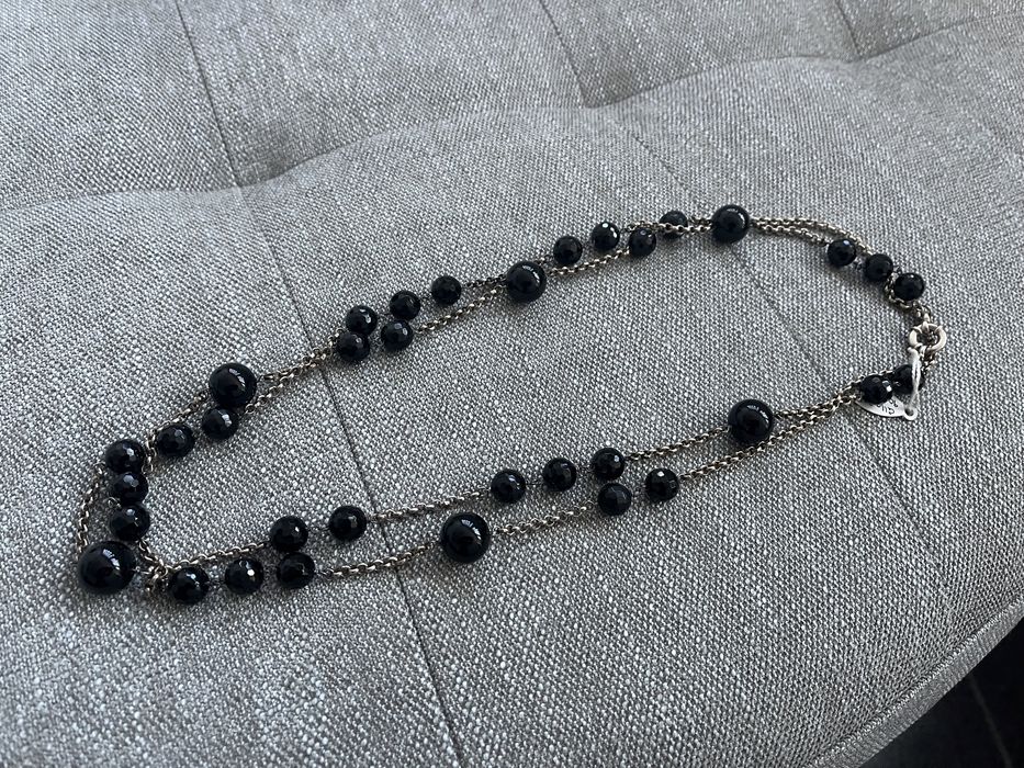 Colar comprido prata com onix da para dar 2 voltas ao pescoço