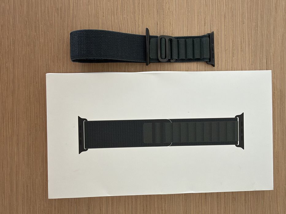 Bracelete Apple alpine loop verde escuro