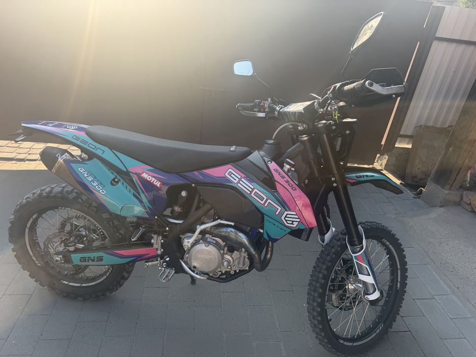 GEON  GNS 300 R.