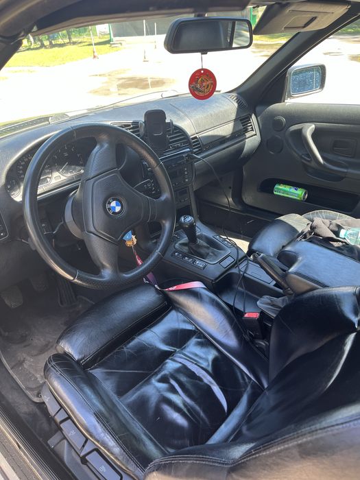 BMW E36 2.8 Cabrio Technoviolett, mpakiet vin, klimatyzacja, s24, manual