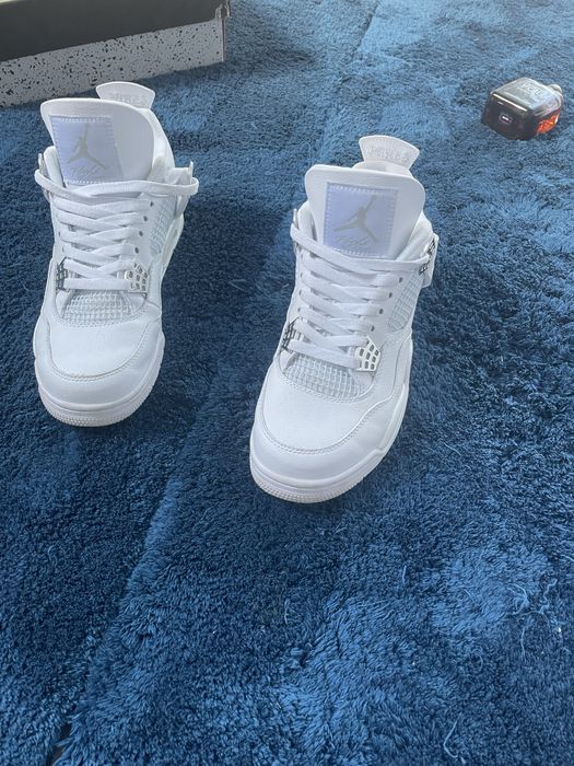 Sprzedaz butow jordan 4