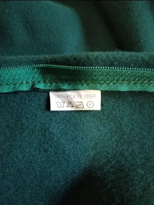 Capas de almofadas em verde escuro