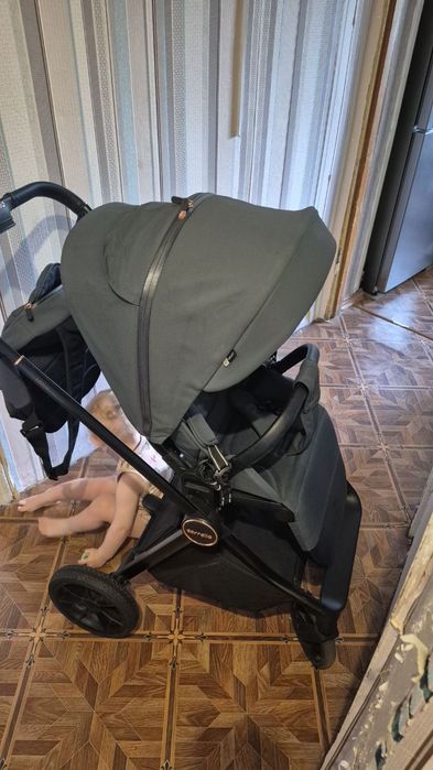 Продам коляску Carrello 2×1  в ідеальному стані