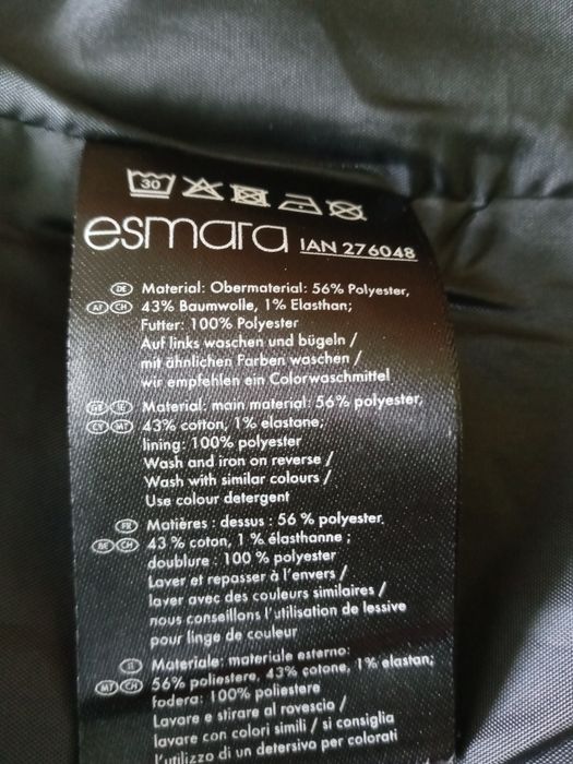 Żakiecik damski.