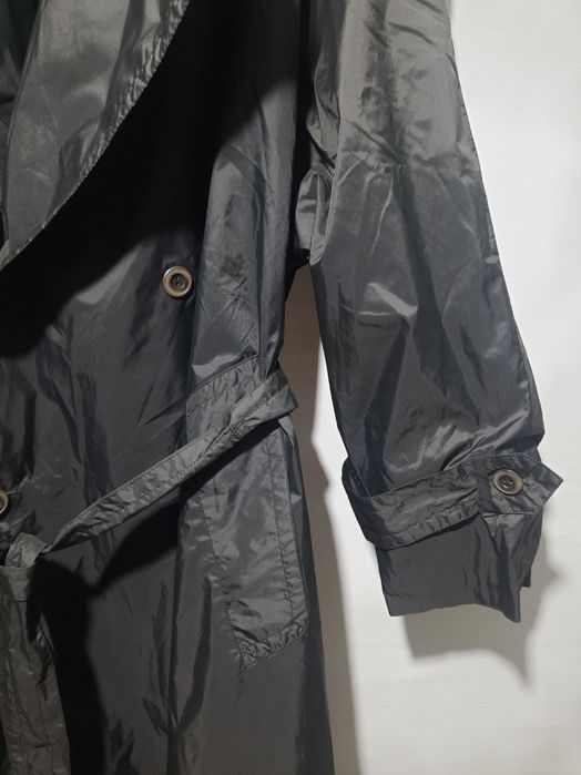Плащ чорний тренч двубортний нейлоновий C&A принт burberry