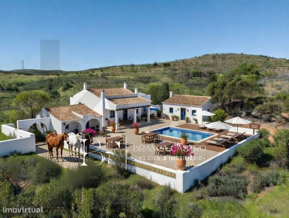 Champana: Onde a Exclusividade e a Natureza se Encontram em Tavira