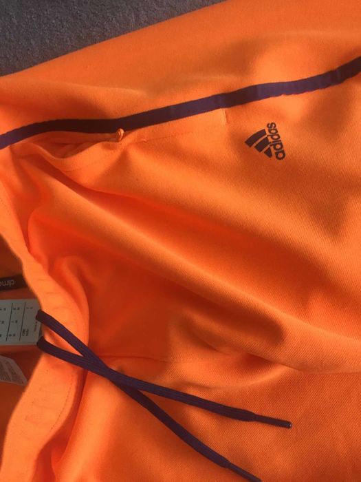 Спортивная мужская одежда