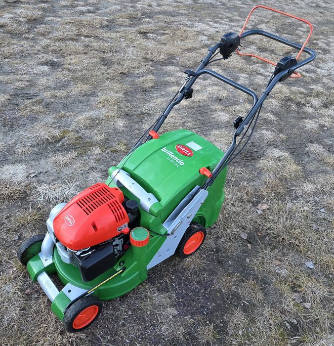 Kosiarka spalinowa z napędem Brill Brillencio 43 BR OHC honda