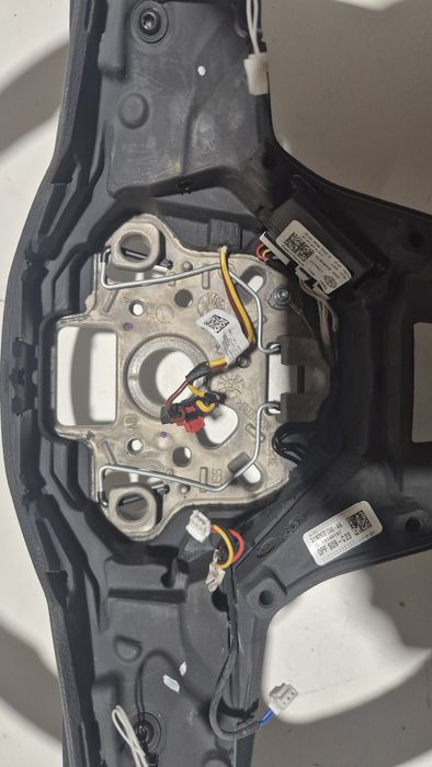 Kierownica podgrzewana Volkswagen Golf Passat Tiguan 5H0.959.552E