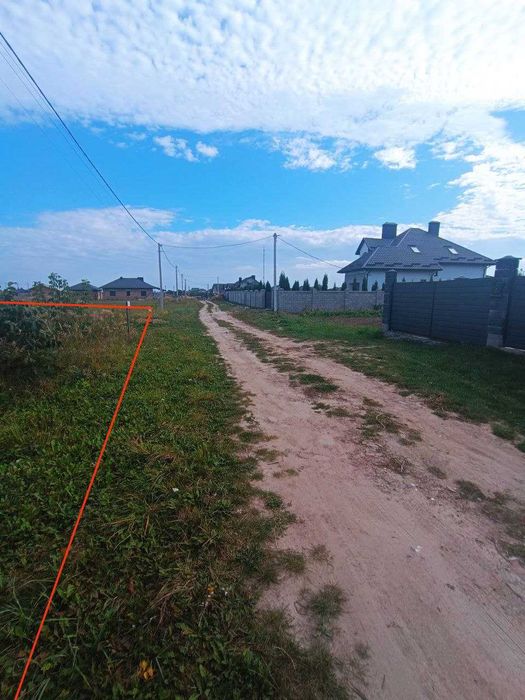 Продаж земельної ділянки в с.Біла Криниця