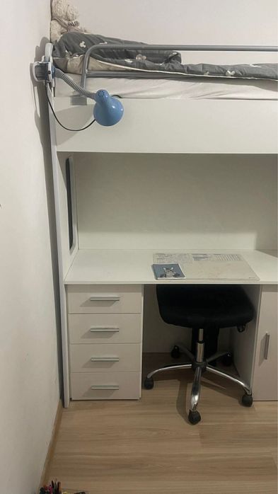 Meblościanka/Łóżko z biurkiem i szafa