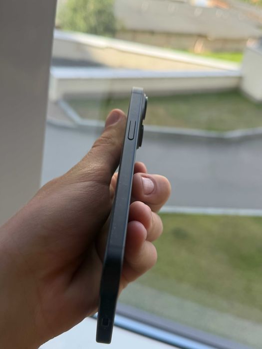 Iphone 15 256gb black icloud