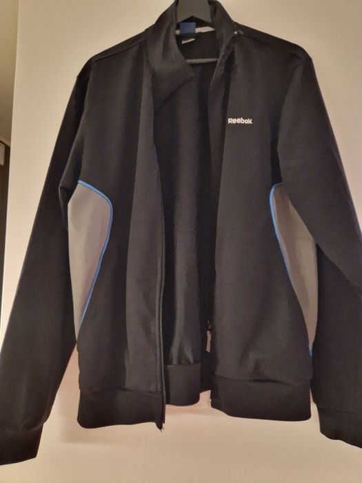Świetna bluza Reebok