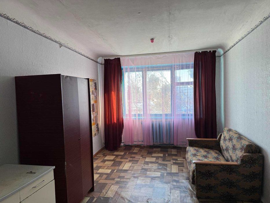 Задам в оренду кімнату у гуртожитку