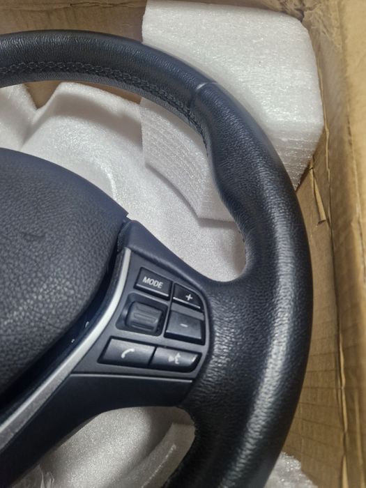 Volante BMW com airbag