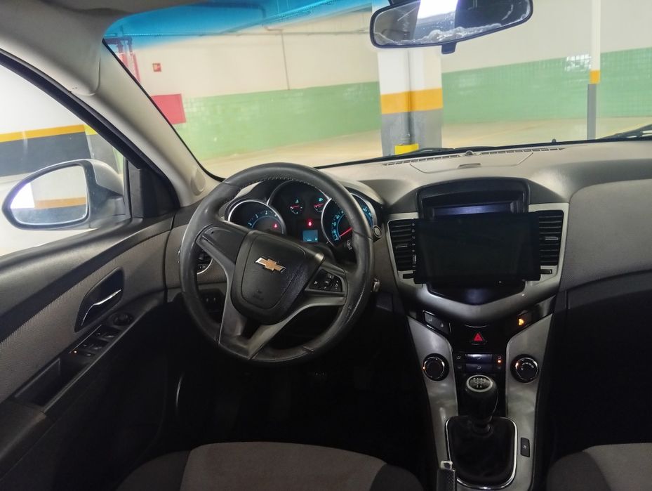 Chevrolet cruze ano 2009 gasolina e GPL