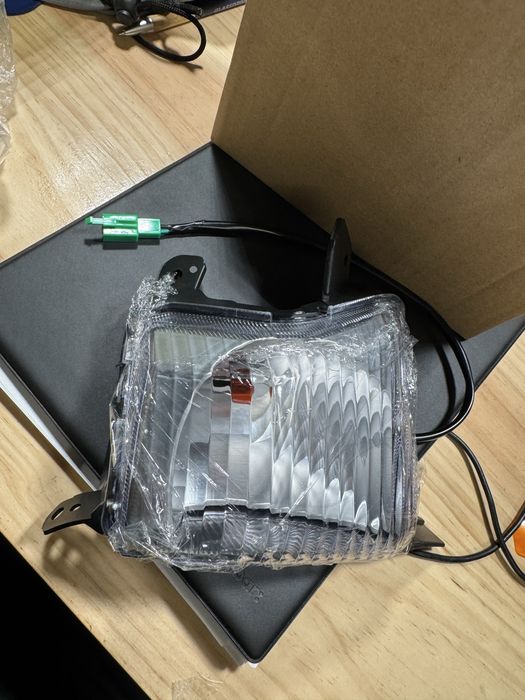 Yamaha Nmax farolim pisca direito