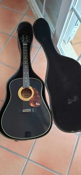 Guitarra acústica