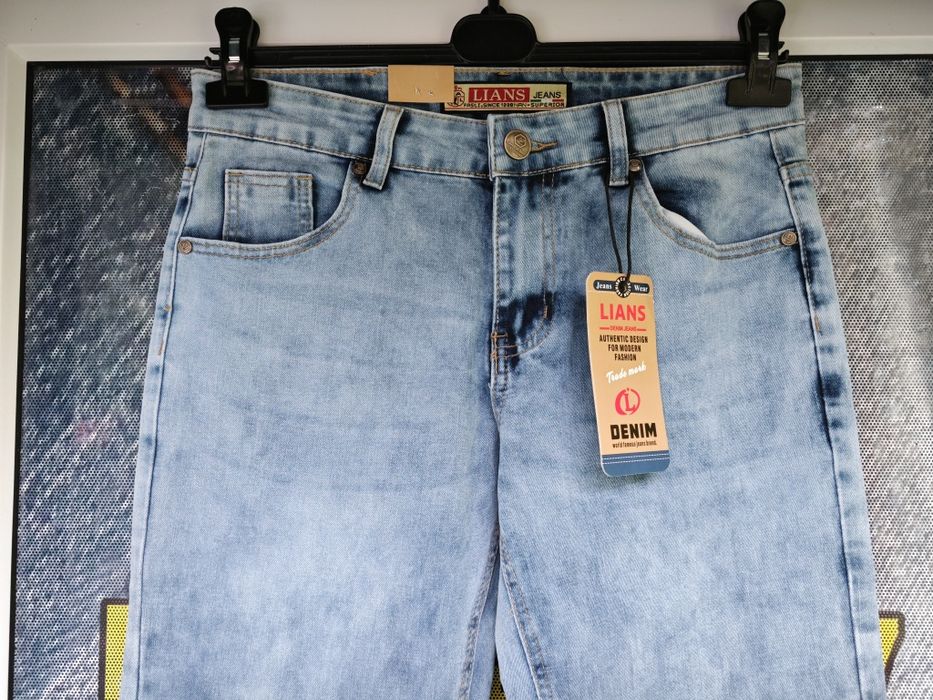 Spodnie jeansowe nowe