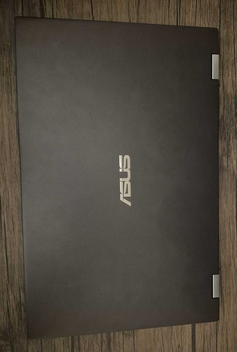 Portátil ASUS ZenBook i7-1165G7 16GB 1TB GTX1650 – Touch 15.6”