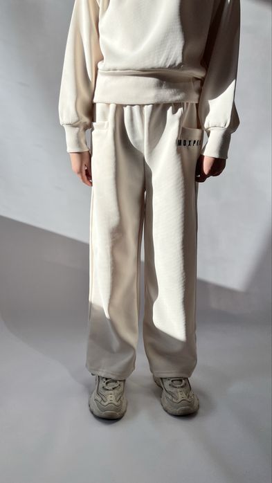 Костюм для дівчинки