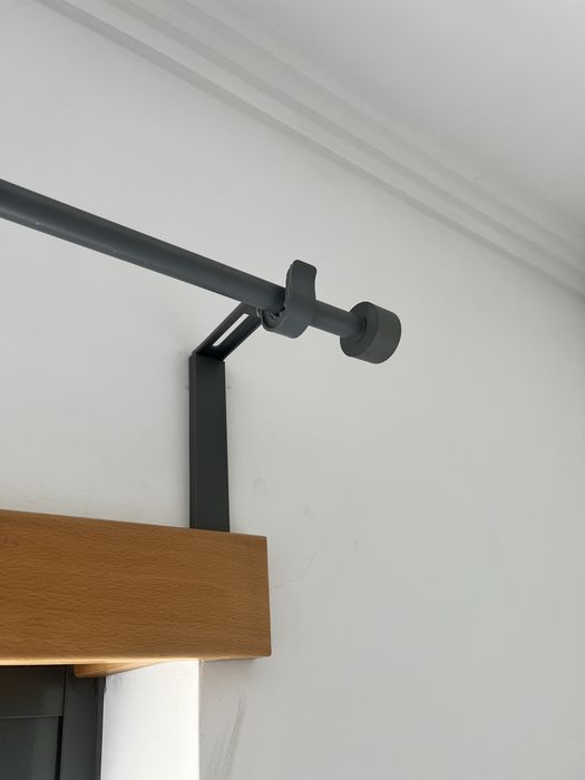 Varão cortinado extensível