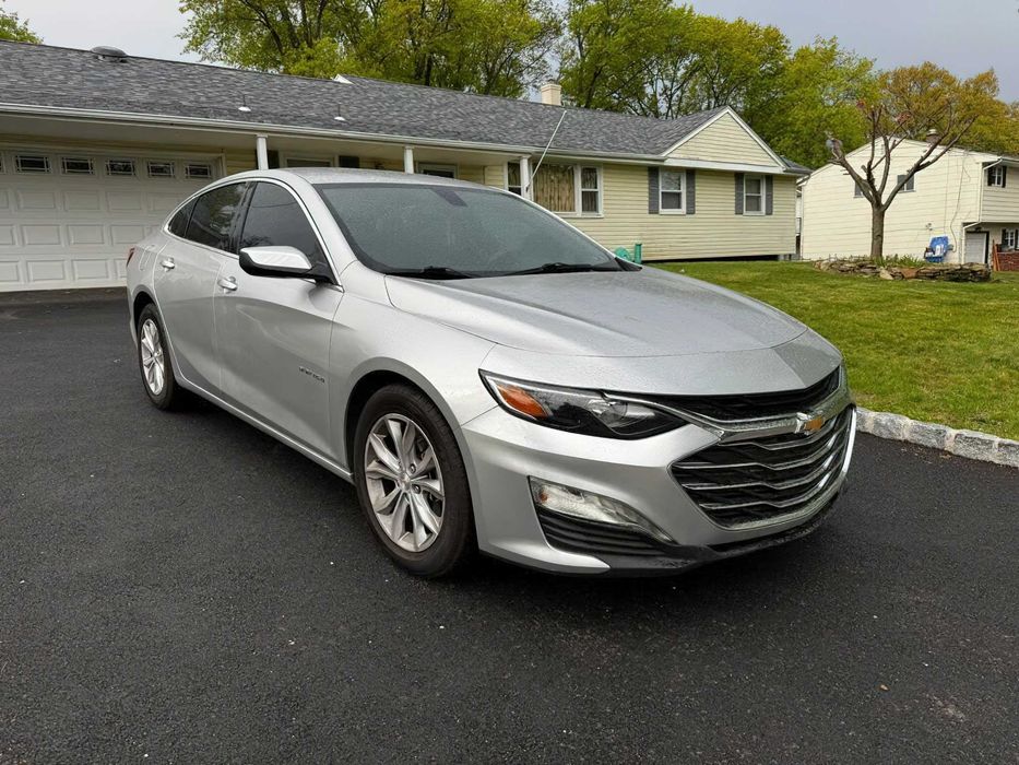 Chevrolet Malibu      2020