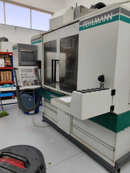 Centro de maquinação / fresadora CNC FEHLMANN Picomax 82 CNC-HF com comando Heidenhain