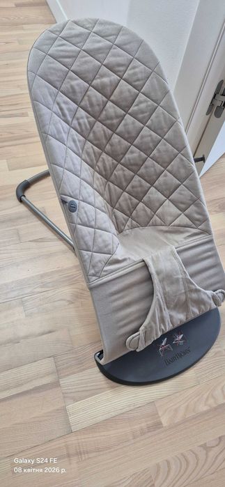 Шезлонг BabyBjorn