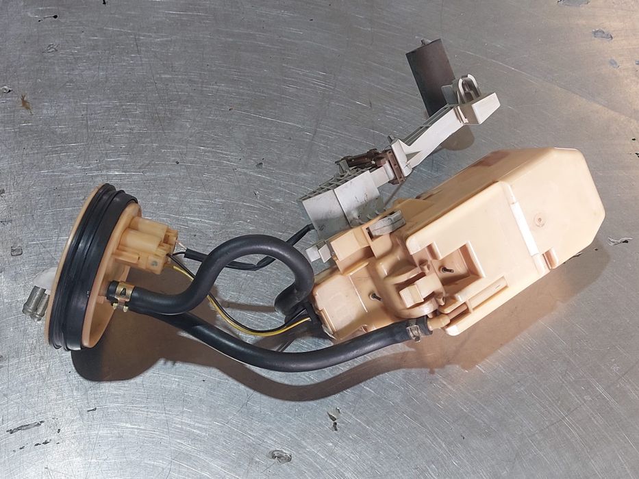 Bomba de gasolina Nissan Micra k11