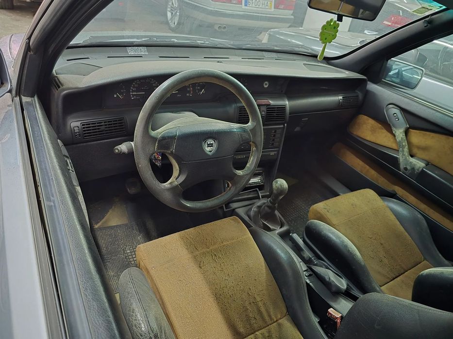 Lancia Delta HPE 1.6 16V