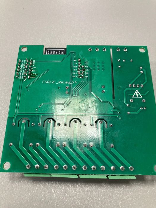 Esp8266 cztery przekaźniki Supla Smarthome