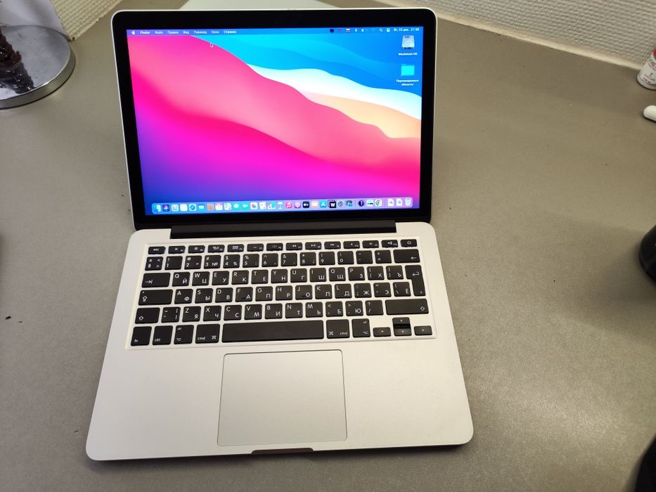 Apple macbook pro retina a1502