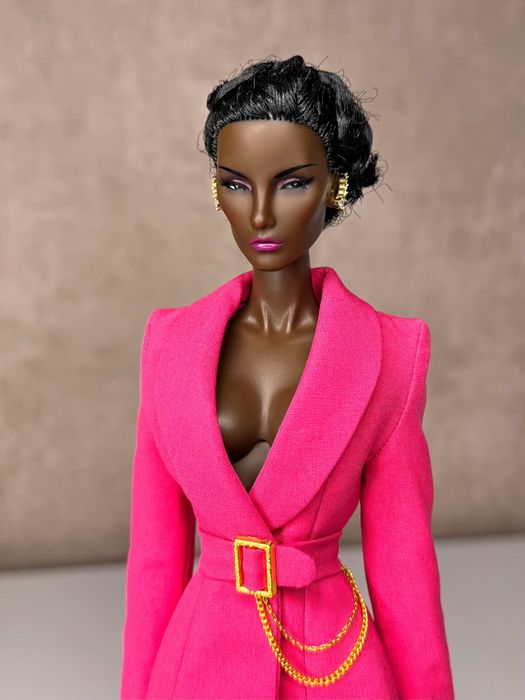 Integrity toys Fashion Royalty NU Face Poppy Parker Elyse Jolie