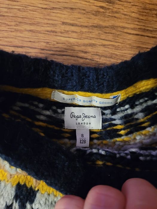 Pepe Jeans przepiękny sweterek  122/128