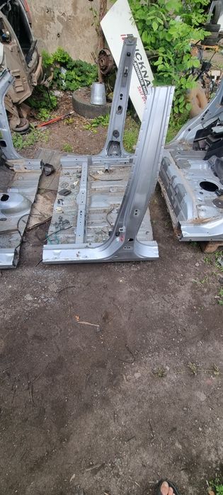 Honda CR-V II 2 Четверть передняя правая лонжерон