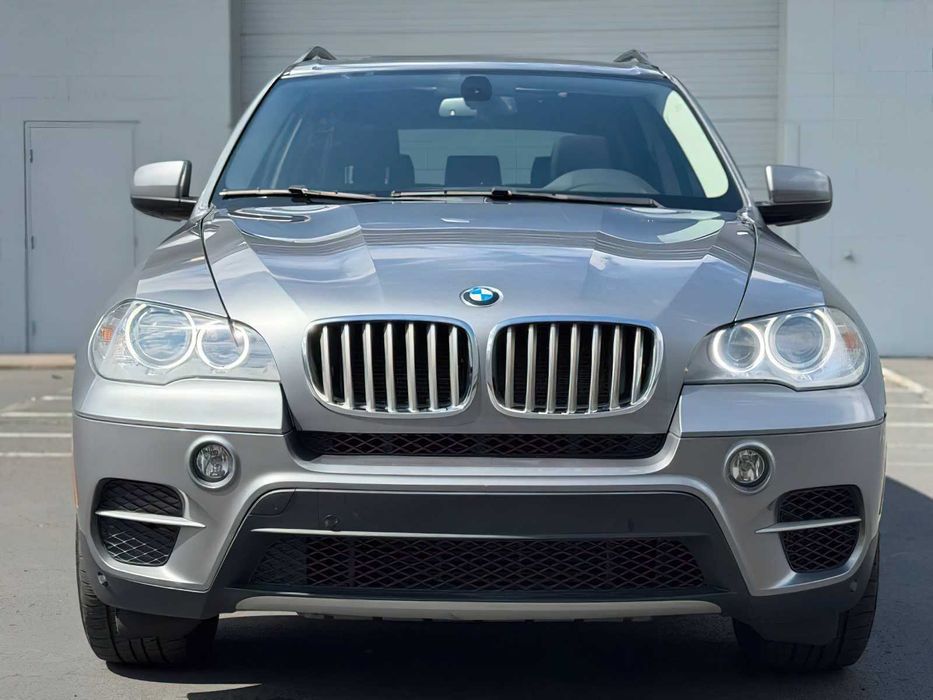 BMW X5 xDrive35d      2013