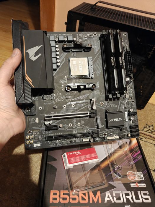 Ігровий комплект Ryzen 7 5700X+Gigabyte B550M Aorus Elite+32Gb DDR4