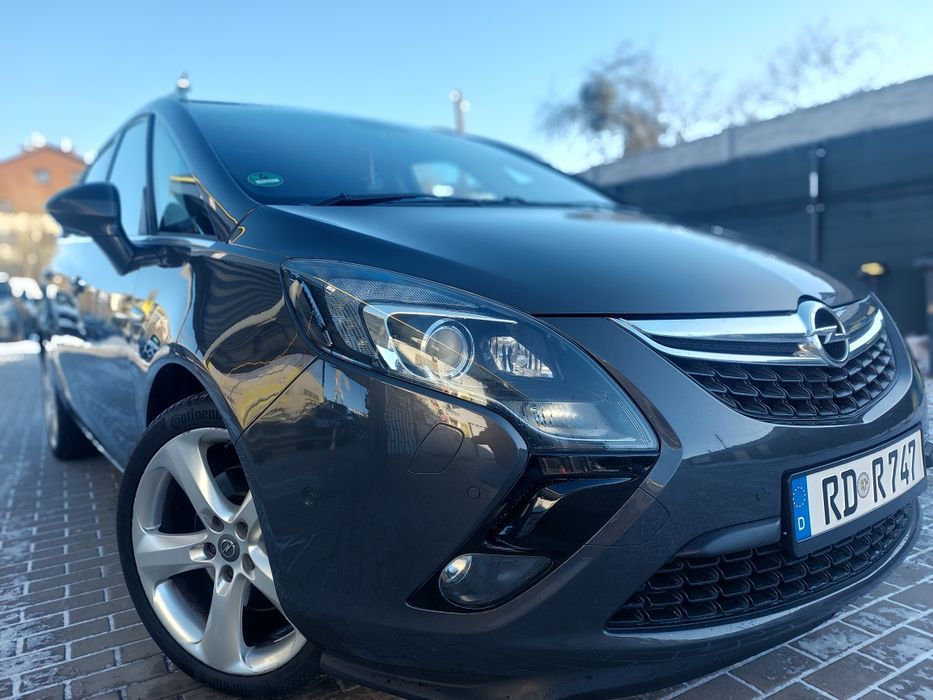 Piękny OPEL ZAFIRA TOURER * Automat * Bogata Opcja
