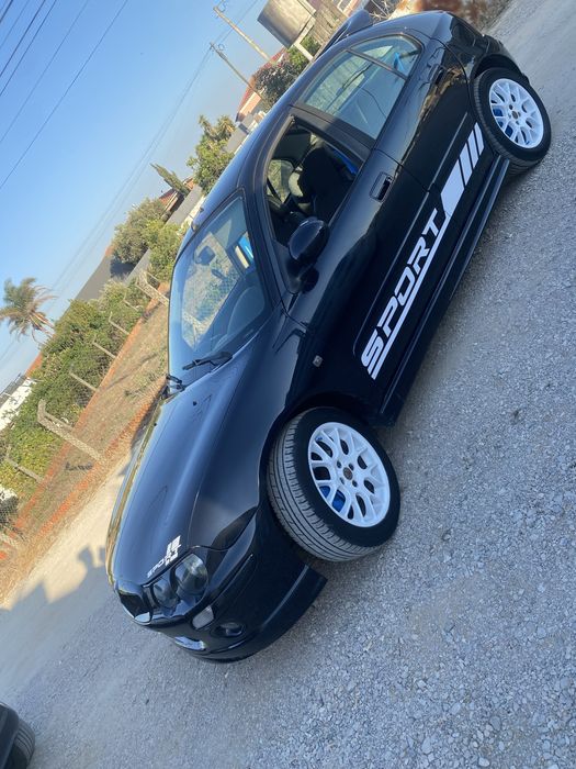 Vendo MG ZR  2003