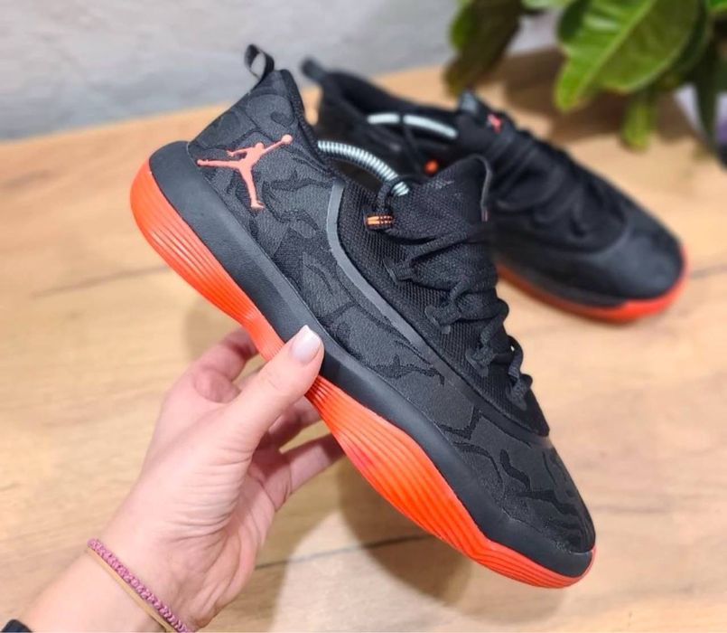 Волейбольні/баскетбольні кросівки Jordan Superfly 2017