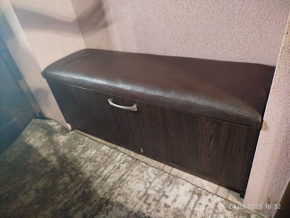 Перетяжка та ремонт м'яких меблів на Дому