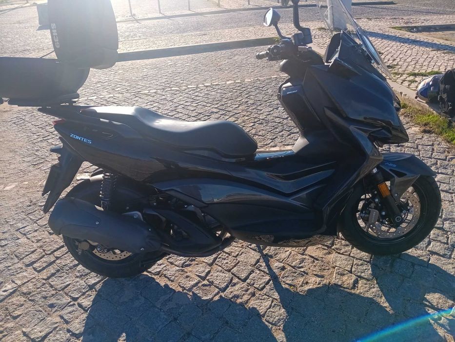 Zontes 310M como nova garagem