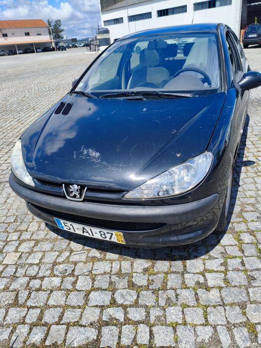 Peugeot 206 com teto panorâmico