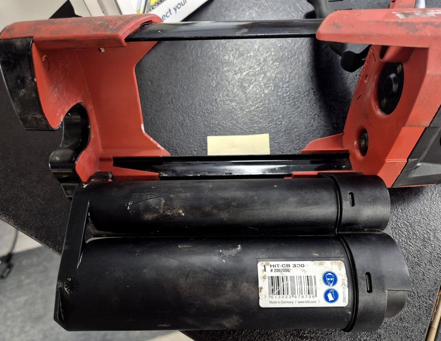 Dozownik kleju/żywicy HILTI HDM 330, Komis Jasło Czackiego