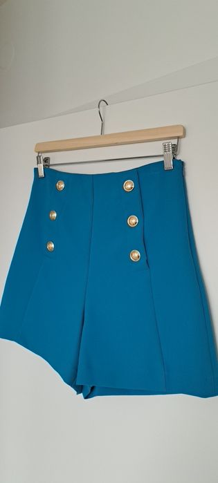 Spodenki Zara S-M złote guziki błękit paryski